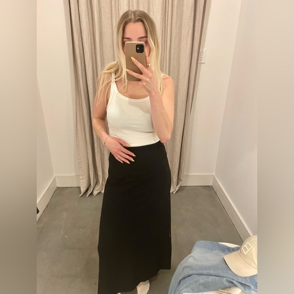 LESET RIO SKIRT - Picture 1 of 5